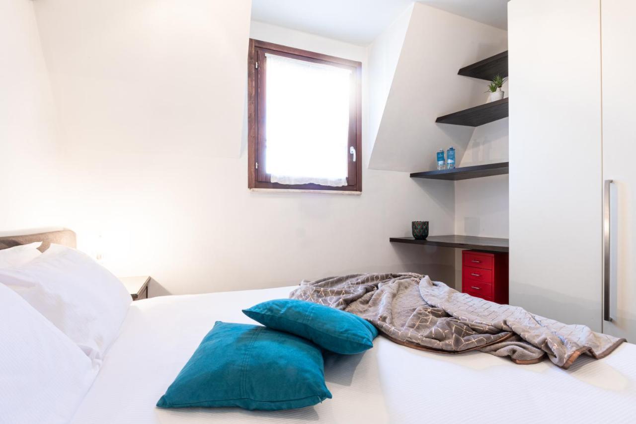 Sempione Split-Level Terrace Apartment - Top Collection 밀라노 외부 사진