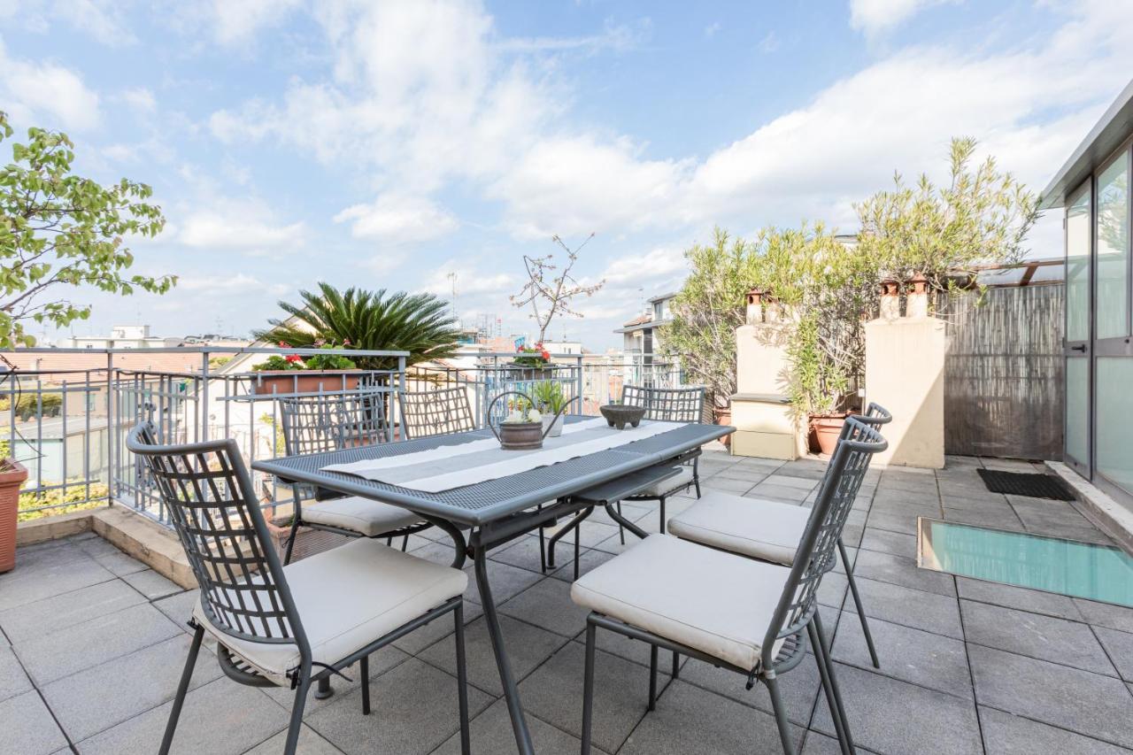 Sempione Split-Level Terrace Apartment - Top Collection 밀라노 외부 사진
